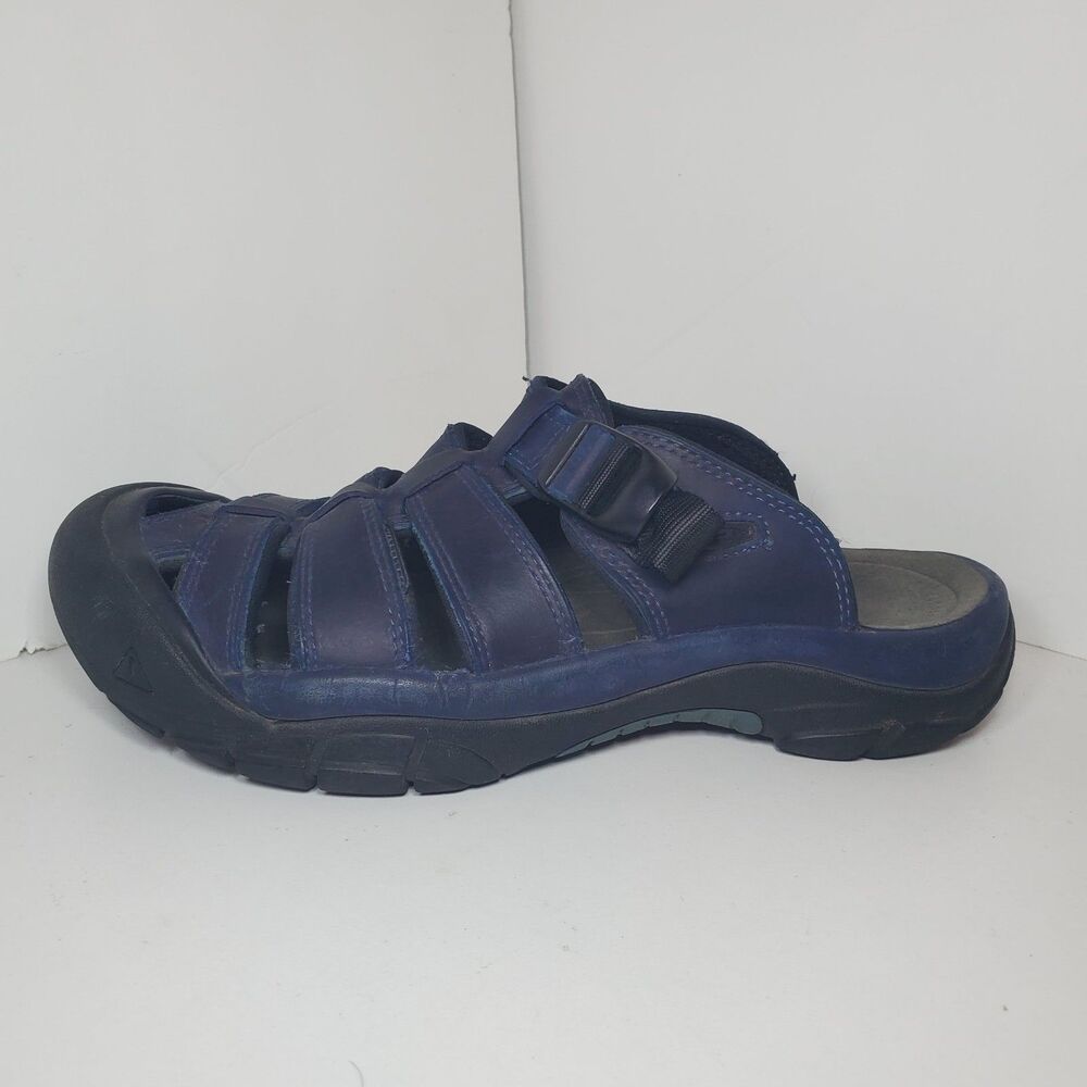 Keen Bidwell Womens Sz 9 (M 7) Slip On Leather Sandal Mule Closed Toe Navy Blue